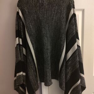 Romeo And Juliet Couture Knit Poncho